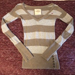 Gray and brown striped Hollister sweater